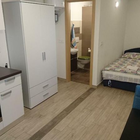 Pobegi Apartment Grosek מראה חיצוני תמונה