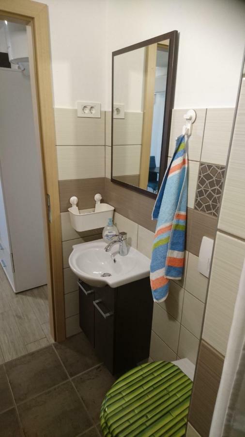 Pobegi Apartment Grosek מראה חיצוני תמונה